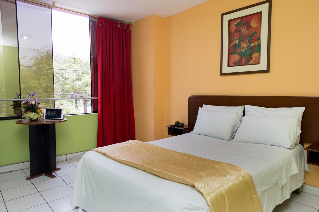 Hostal Jazmines Lima Luaran gambar